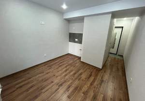 Студия квартира, вторичка, 13м2, 1/9 этаж