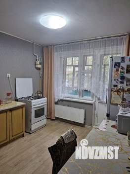 3-к квартира, вторичка, 77м2, 1/9 этаж