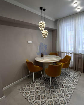 2-к квартира, вторичка, 72м2, 4/5 этаж