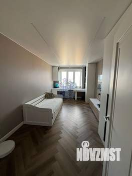 2-к квартира, вторичка, 60м2, 15/18 этаж