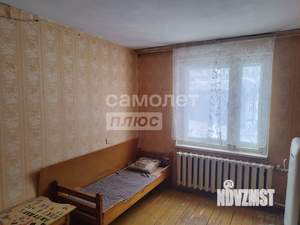 2-к квартира, вторичка, 53м2, 1/9 этаж