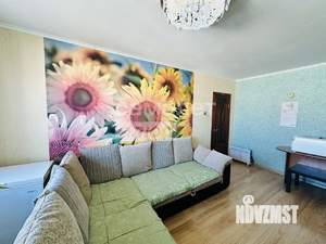 3-к квартира, вторичка, 65м2, 9/9 этаж