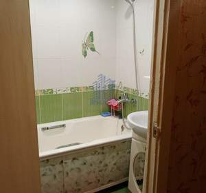 2-к квартира, вторичка, 53м2, 1/9 этаж