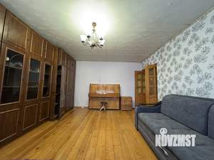 2-к квартира, вторичка, 76м2, 1/9 этаж