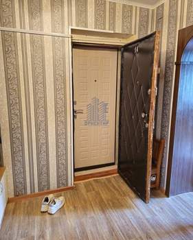 4-к квартира, вторичка, 80м2, 2/5 этаж