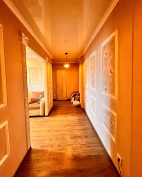 2-к квартира, вторичка, 65м2, 9/9 этаж