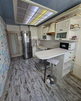 3-к квартира, вторичка, 68м2, 9/9 этаж