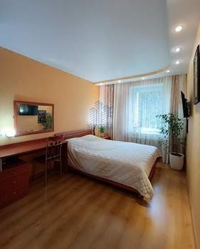 2-к квартира, вторичка, 51м2, 1/10 этаж