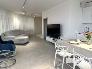 3-к квартира, вторичка, 83м2, 19/19 этаж