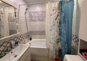 2-к квартира, вторичка, 68м2, 1/9 этаж