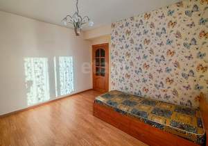 3-к квартира, вторичка, 82м2, 9/10 этаж