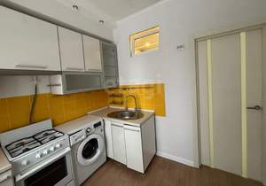 2-к квартира, вторичка, 42м2, 2/4 этаж