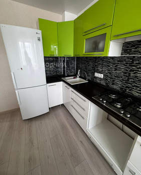 2-к квартира, вторичка, 62м2, 8/9 этаж