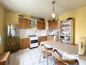 4-к квартира, вторичка, 102м2, 9/10 этаж
