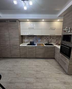 4-к квартира, вторичка, 127м2, 9/10 этаж