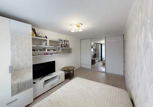 2-к квартира, вторичка, 53м2, 9/10 этаж