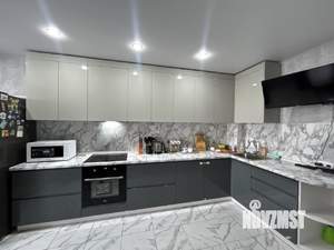 2-к квартира, вторичка, 77м2, 7/16 этаж