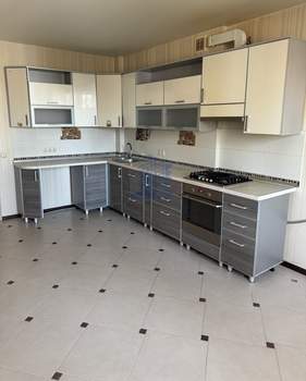 2-к квартира, вторичка, 76м2, 5/7 этаж