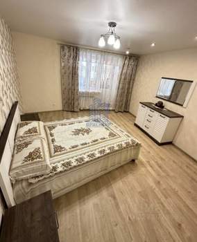 2-к квартира, вторичка, 74м2, 10/14 этаж