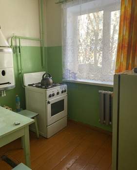 2-к квартира, вторичка, 45м2, 1/5 этаж