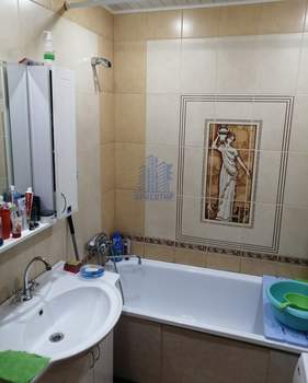 2-к квартира, вторичка, 64м2, 6/8 этаж