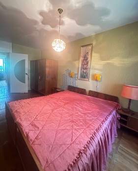 3-к квартира, вторичка, 58м2, 2/5 этаж