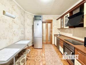 4-к квартира, вторичка, 89м2, 10/18 этаж