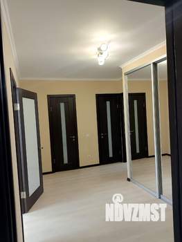 2-к квартира, вторичка, 63м2, 9/9 этаж