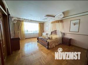 3-к квартира, вторичка, 140м2, 3/4 этаж