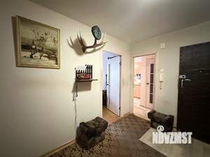 3-к квартира, вторичка, 82м2, 1/9 этаж