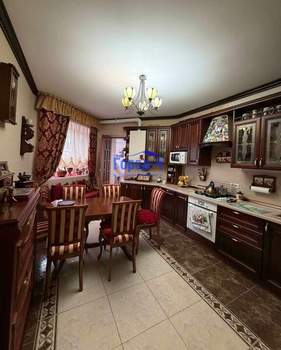 3-к квартира, вторичка, 108м2, 4/5 этаж