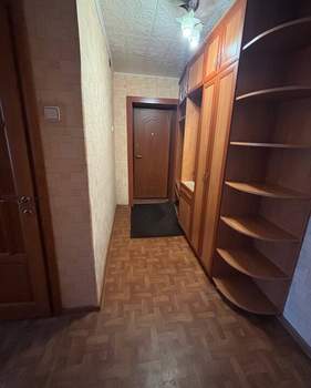 1-к квартира, вторичка, 43м2, 1/3 этаж