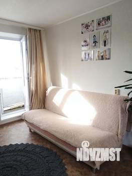 4-к квартира, вторичка, 77м2, 2/9 этаж