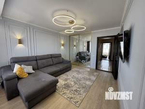 2-к квартира, вторичка, 60м2, 9/9 этаж