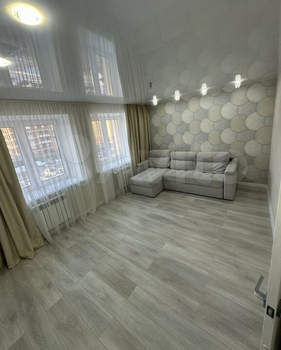 2-к квартира, вторичка, 62м2, 2/13 этаж