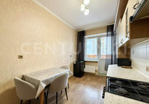 1-к квартира, вторичка, 42м2, 4/9 этаж