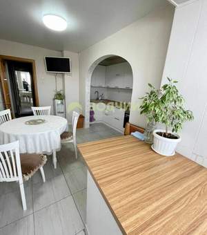 2-к квартира, вторичка, 57м2, 10/10 этаж