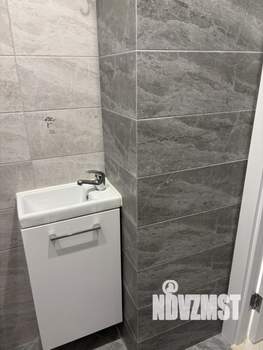 3-к квартира, вторичка, 81м2, 2/2 этаж